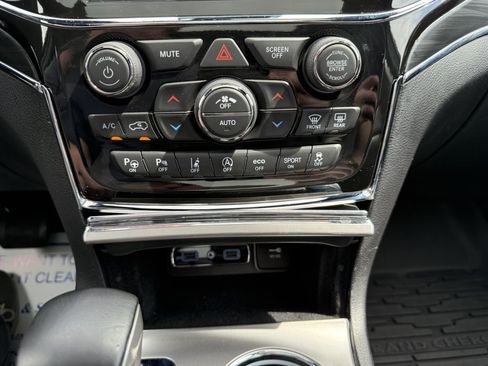 Used 2021 Jeep Grand Cherokee Limited w/ Quick Order Package 28K 80th AWD/4WD image 29