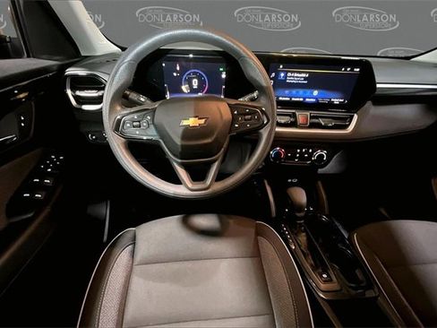 Certified 2024 Chevrolet TrailBlazer LS w/ LS Convenience Package image 18