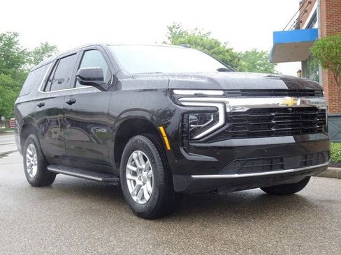 Used 2025 Chevrolet Tahoe LS RWD image 28