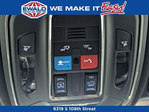 New 2025 Jeep Grand Cherokee Laredo X w/ Trailer Tow Package image 11