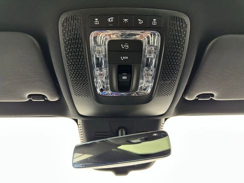 Used 2024 Mercedes-Benz EQB 300 4MATIC image 39