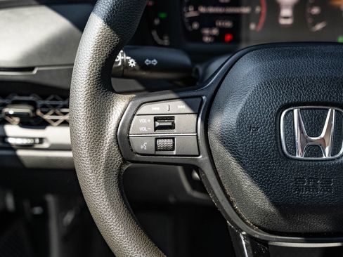 Used 2025 Honda Accord LX image 24