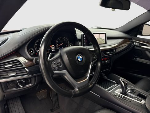 Used 2018 BMW X6 sDrive35i w/ Driving Assistance Package RWD image 18