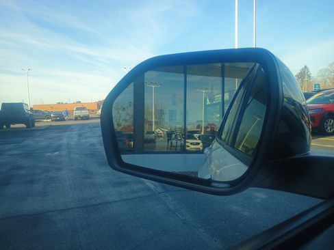 Certified 2023 Ford Explorer XLT w/ Equipment Group 202A image 23