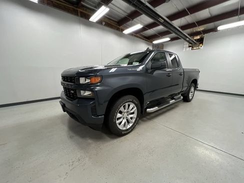 Certified 2021 Chevrolet Silverado 1500 Custom AWD/4WD image 4