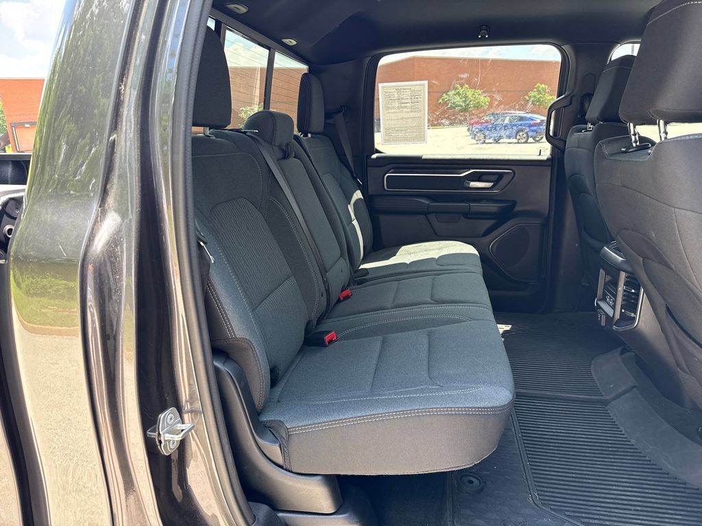 Used 2022 RAM 1500 Big Horn AWD/4WD image 26