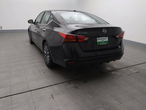 Used 2024 Nissan Altima 2.5 SV image 6