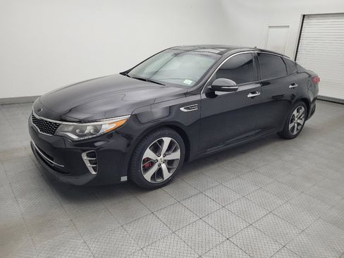 Used 2017 Kia Optima SX w/ Launch Edition Package FWD image 2