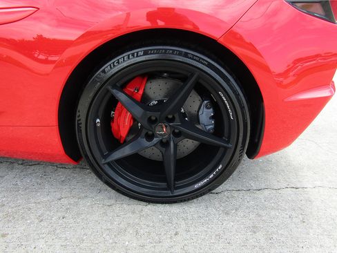 Used 2025 Chevrolet Corvette E-Ray w/ Stealth Interior Trim Package AWD/4WD image 27