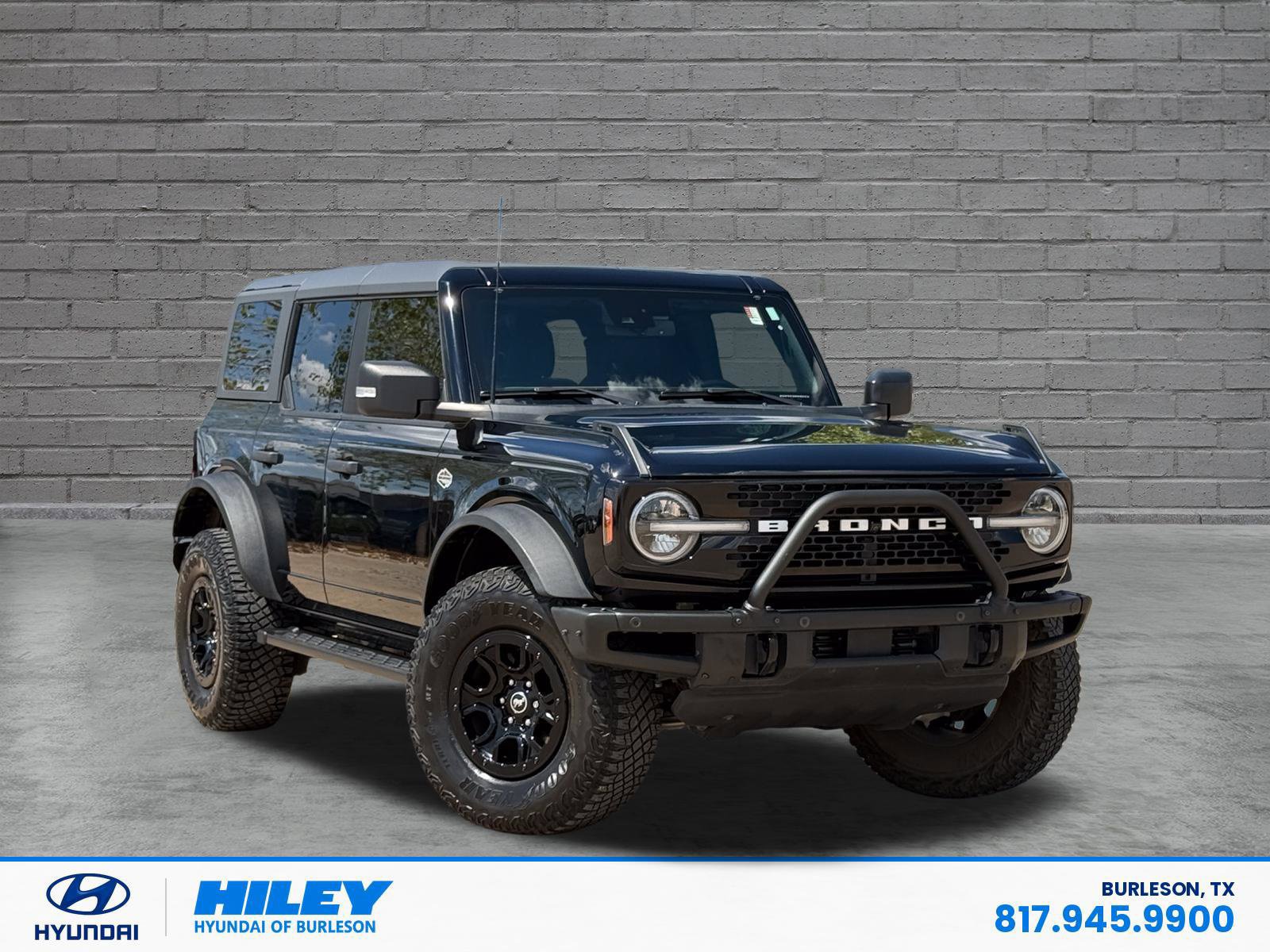 Used 2023 Ford Bronco Wildtrak AWD/4WD image 2