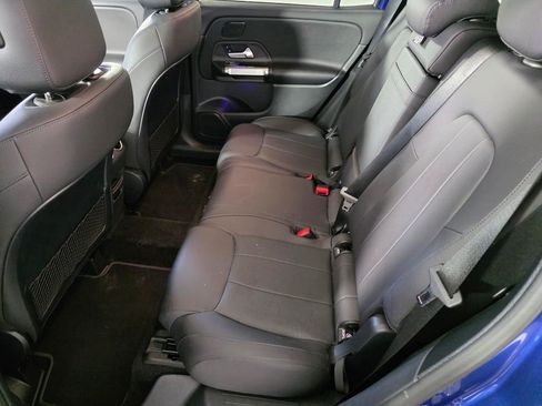 Certified 2025 Mercedes-Benz GLB 250 image 14