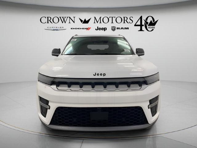Used 2026 Jeep Grand Wagoneer 4WD w/ Premium Group I image 2