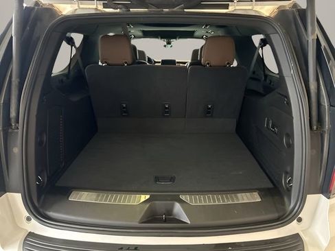 Used 2021 Chevrolet Suburban High Country image 19