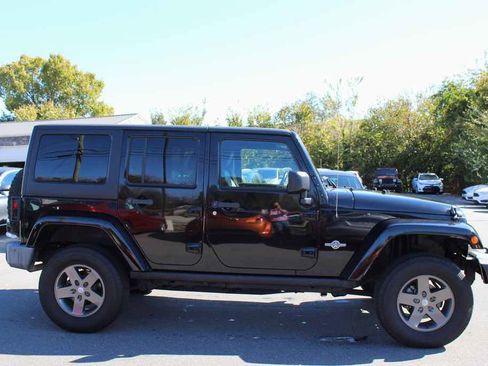Used 2015 Jeep Wrangler Unlimited Sport image 4