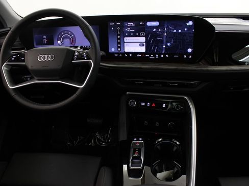 New 2026 Audi Q5 Premium Plus AWD/4WD image 9