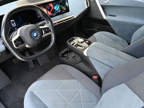Certified 2024 BMW iX xDrive50 w/ Sport Package AWD/4WD image 14