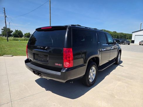 Used 2011 GMC Yukon XL SLT RWD image 5