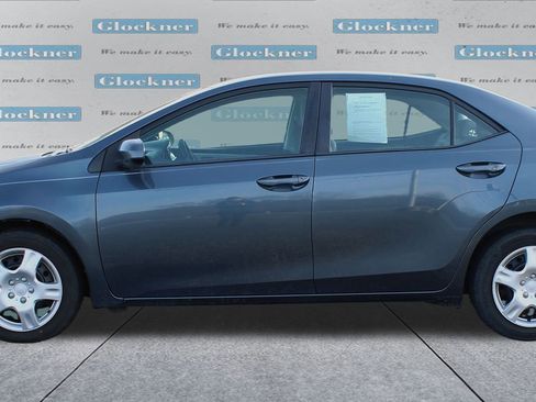 Used 2018 Toyota Corolla LE image 10