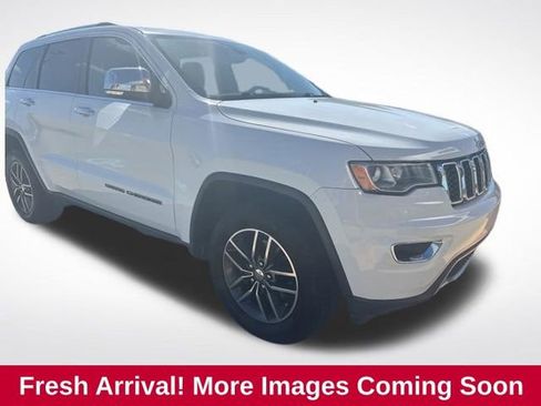 Used 2017 Jeep Grand Cherokee Limited image 1