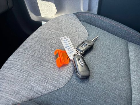 Used 2023 Ford Maverick XLT FWD image 22