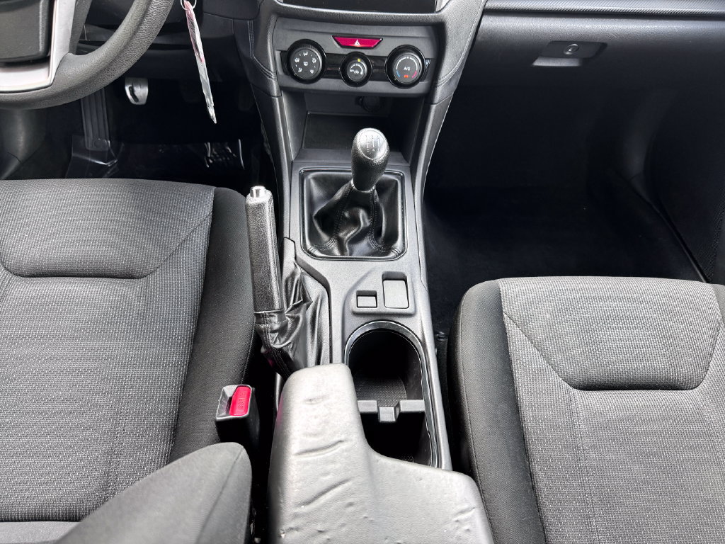 Used 2017 Subaru Impreza 2.0i AWD/4WD image 22