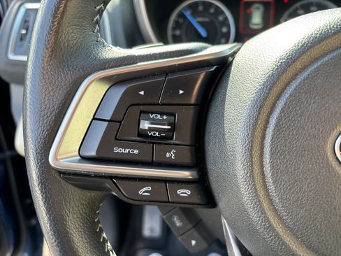 Certified 2022 Subaru Ascent Limited image 18