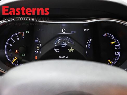 Used 2018 Jeep Grand Cherokee Laredo RWD image 17