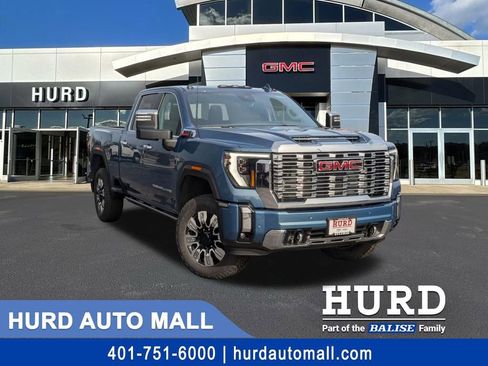 New 2026 GMC Sierra 3500 Denali w/ Denali Reserve Package image 1
