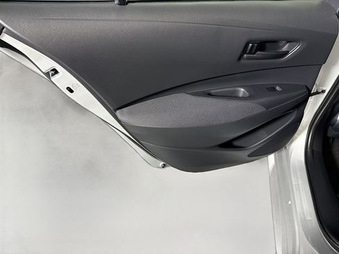 Used 2023 Toyota Corolla LE image 25