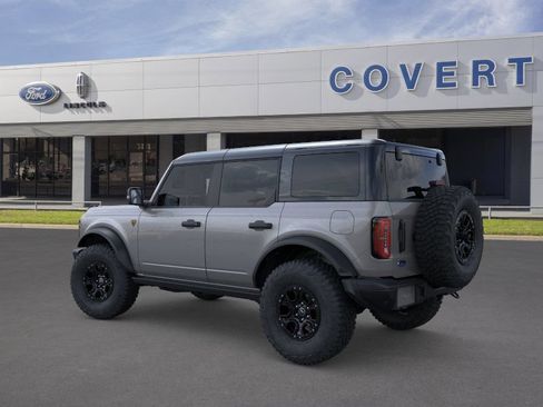 New 2025 Ford Bronco Badlands AWD/4WD image 4