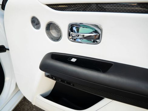 Used 2022 Rolls-Royce Ghost Black Badge AWD/4WD image 32