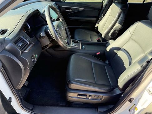 Used 2023 Honda Ridgeline RTL image 11