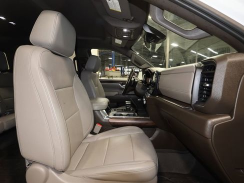 Certified 2023 GMC Sierra 1500 SLT w/ SLT Premium Plus Package image 27