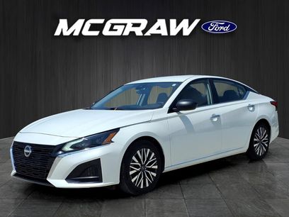 Used 2024 Nissan Altima 2.5 SV