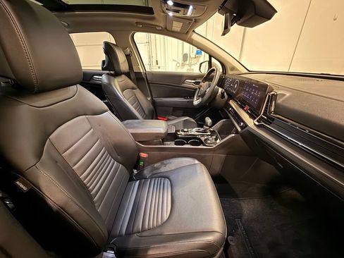 Used 2024 Kia Sportage SX FWD image 33