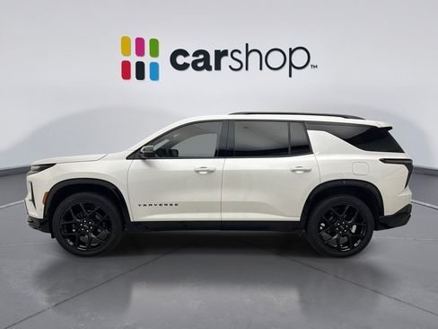 Used 2024 Chevrolet Traverse RS AWD/4WD image 2