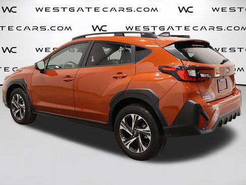 Used 2024 Subaru Crosstrek 2.0i Premium image 5