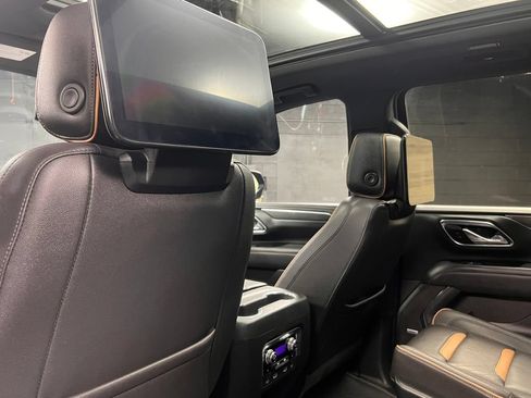 Used 2023 GMC Yukon XL AT4 w/ Max Trailering Package AWD/4WD image 11