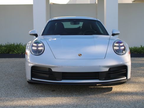 New 2026 Porsche 911 Carrera image 9