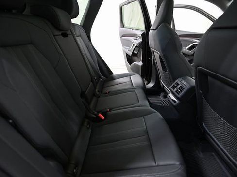 Used 2025 Audi Q5 Premium Plus AWD/4WD image 28