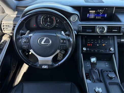 Used 2017 Lexus IS 200t image 11