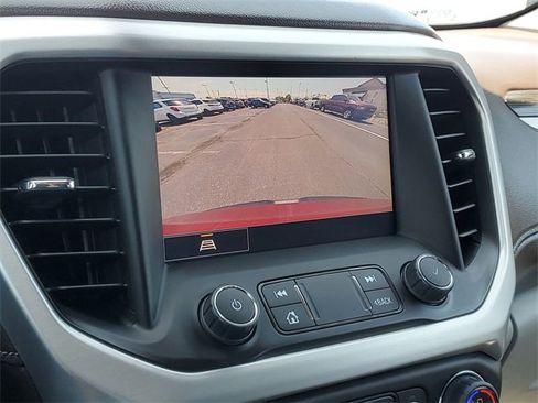 Certified 2023 GMC Acadia SLT image 14