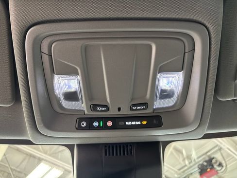 Used 2024 GMC Sierra 1500 Elevation AWD/4WD image 28