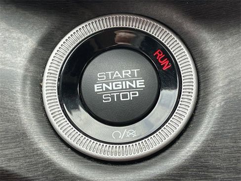 Used 2023 Jeep Grand Cherokee 4WD 4xe image 21