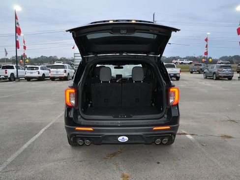 Used 2023 Ford Explorer ST w/ Equipment Group 401A image 23