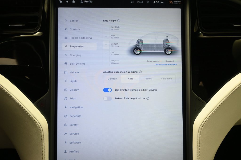 Used 2020 Tesla Model X Long Range AWD/4WD image 18