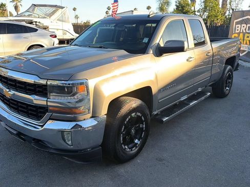Used 2017 Chevrolet Silverado 1500 LT w/ All Star Edition RWD image 4