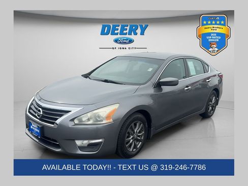 Used 2015 Nissan Altima 2.5 S w/ Sport Value Package FWD image 1