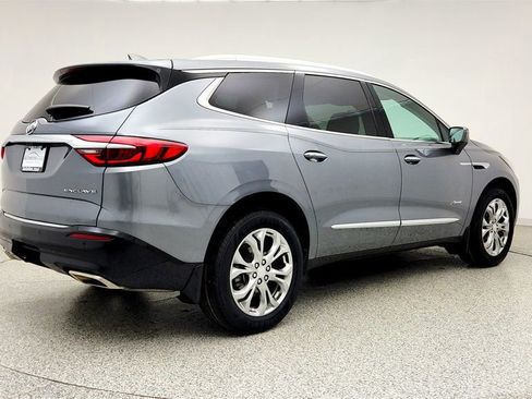 Used 2019 Buick Enclave Avenir FWD image 5