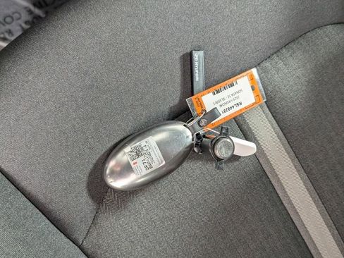 Certified 2025 Hyundai Sonata SE image 28